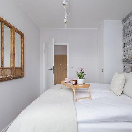 Prandoty Beautiful Apartment With Balcony Cracow By Renters Prestige Krakov Exteriér fotografie